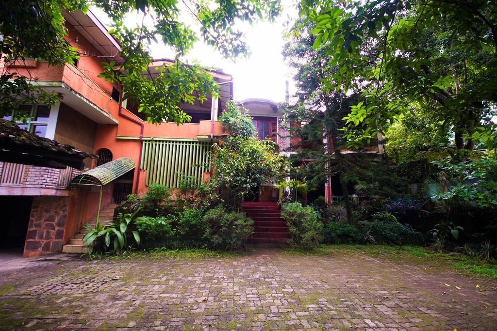 Hotel Gem Land Ratnapura Exterior foto